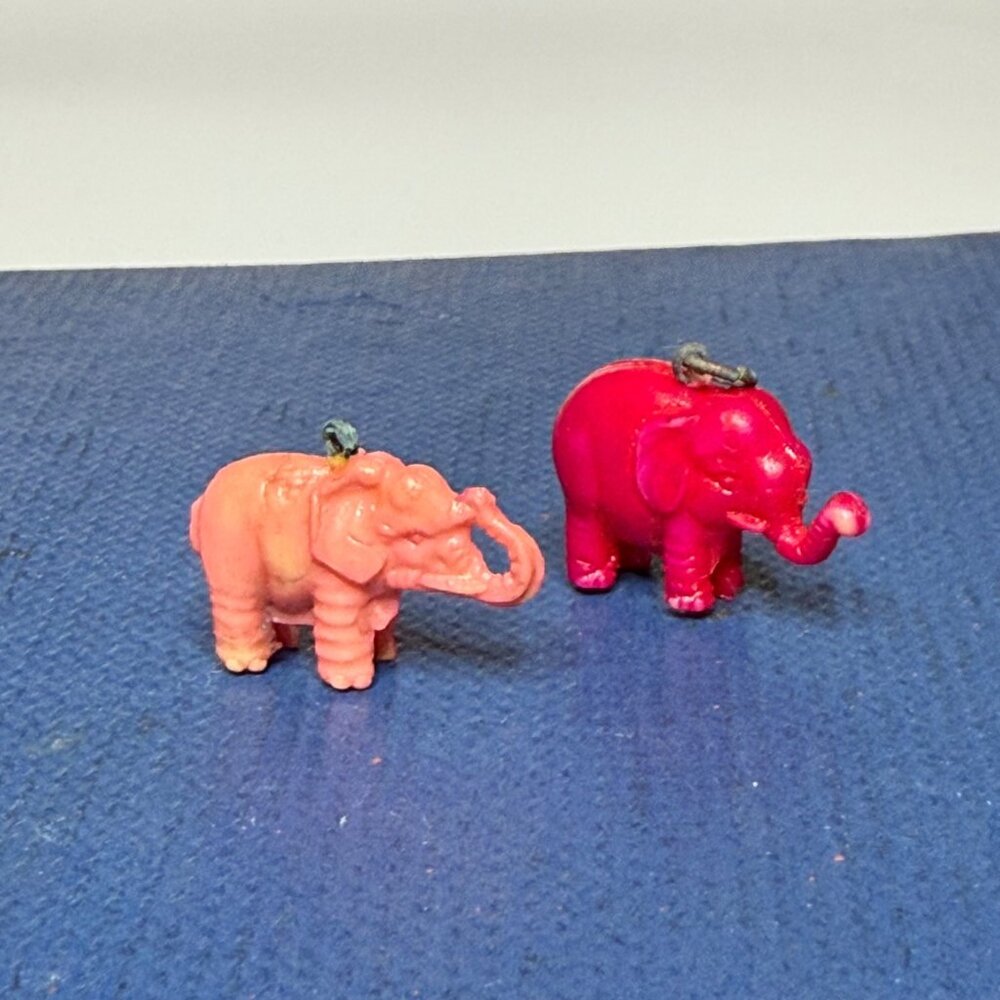 Miniature Lucky Elephant Celluloid Cracker Jack Gum Ball Prizes Charms